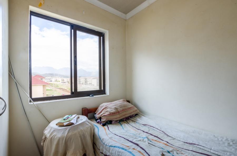 2 Bedroom Property for Sale in Guldenland Western Cape